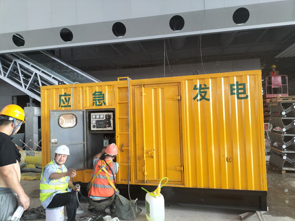 广饶怎样判断空气滤清器是否需要更换？